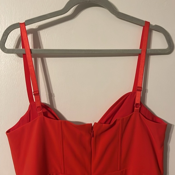 Sergio Hudson Red Bustier Midi Dress - Picture 7 of 8